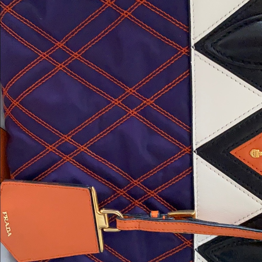 Prada top handle - Picture 8 of 8